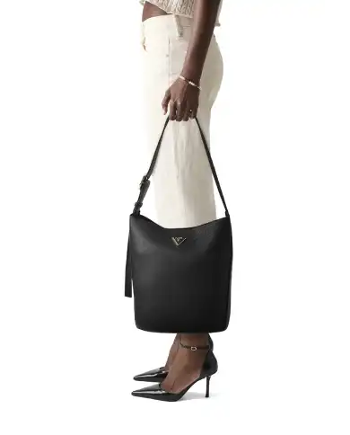 GUESS BORSA MERIDIAN BUCKET NERO GUESS BORSA MERIDIAN BUCKET NERO