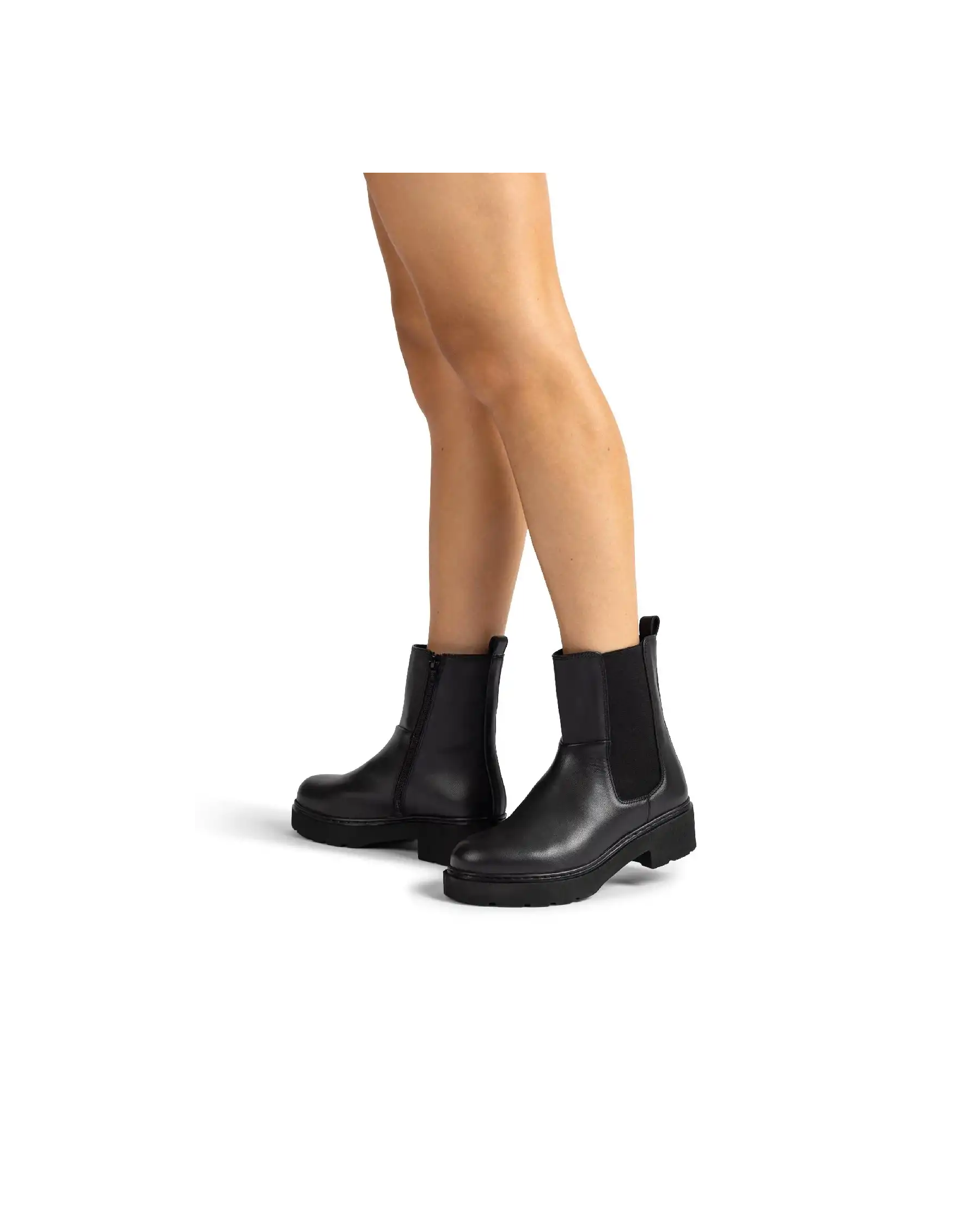 UNISA BEATLES JAINE NERO