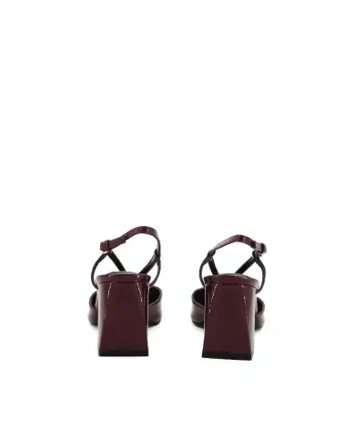 GUESS SLINGBACK VARGAS BORDEAUX GUESS SLINGBACK VARGAS BORDEAUX