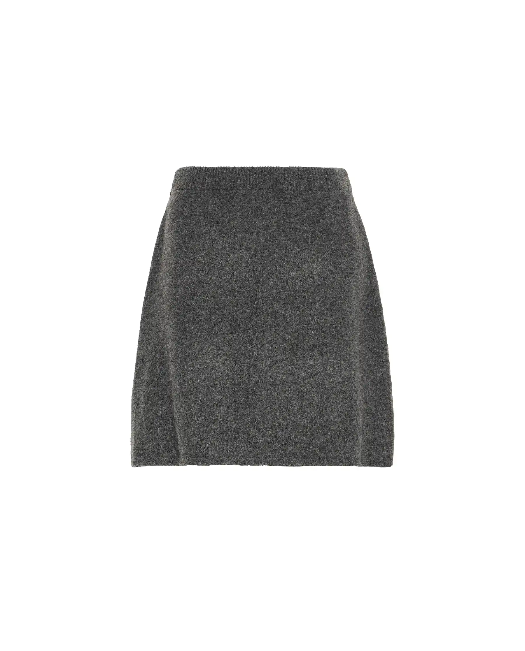 B.YOUNG GONNA MAGGE GRIGIO