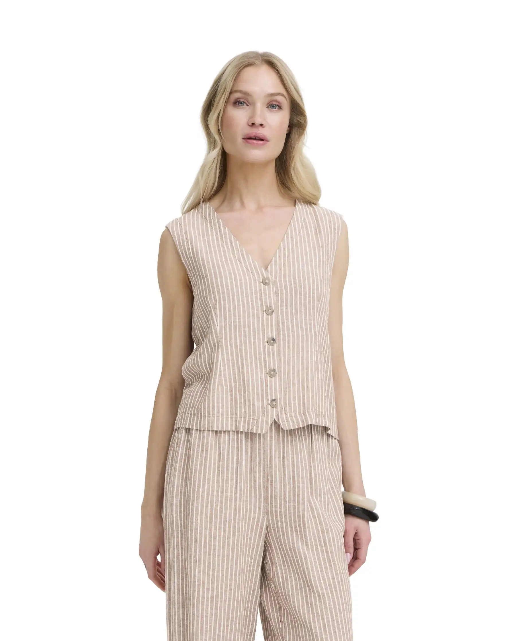 B.YOUNG GILET FALAKKA CAMMELLO