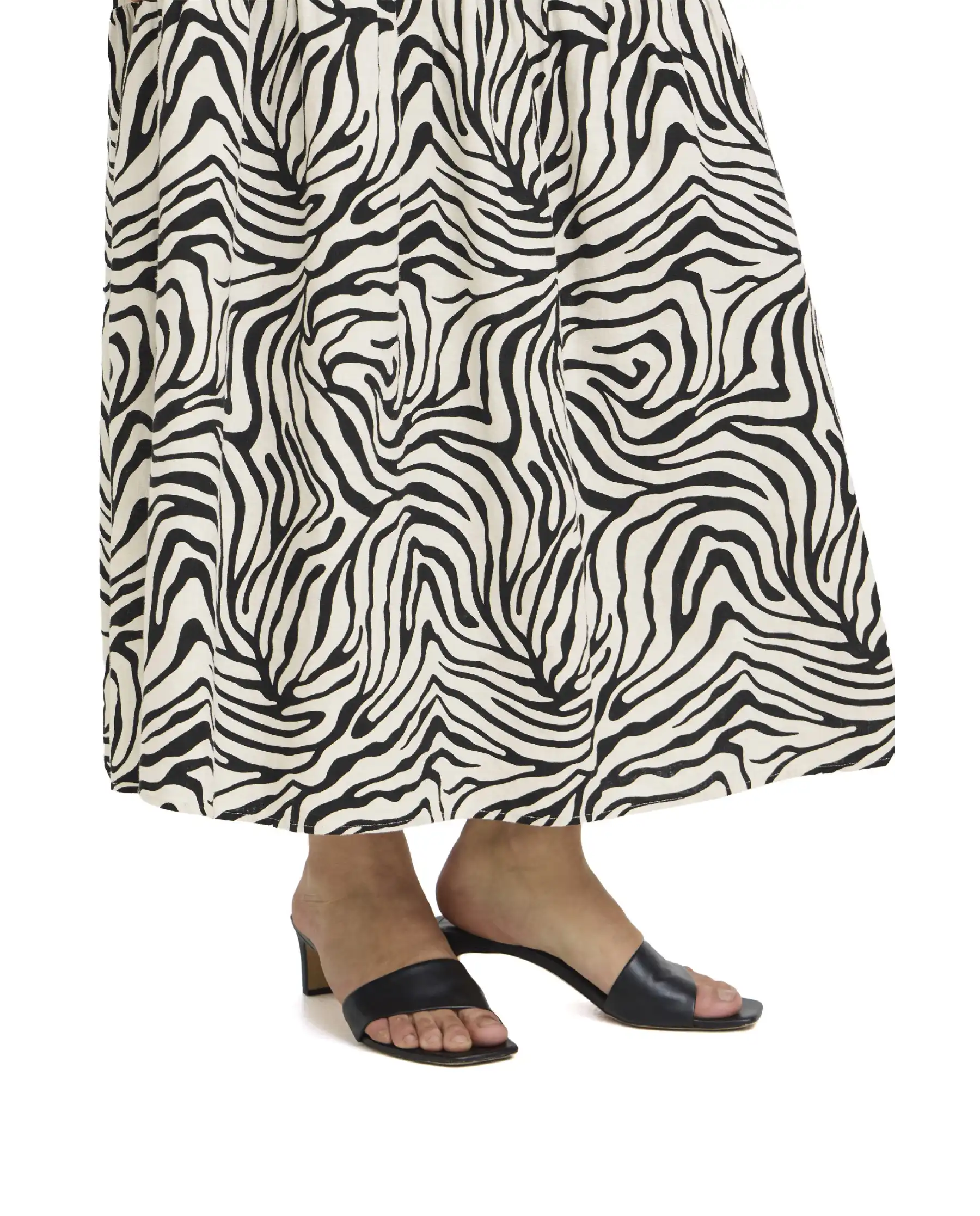 B.YOUNG GONNA FALAKKA BOHO BIANCO