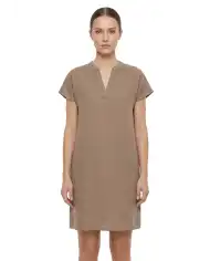 B.YOUNG ABITO FALAKKA CAMMELLO