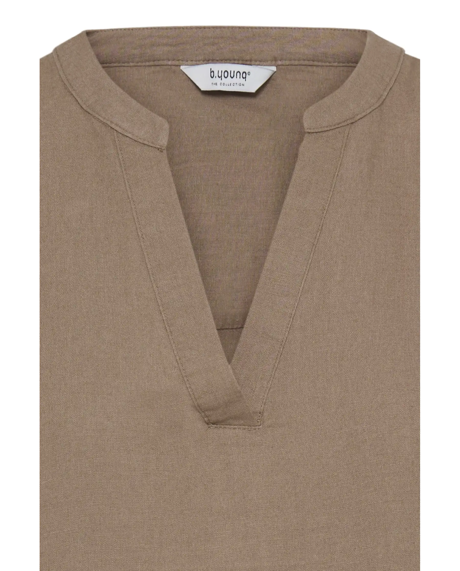 B.YOUNG ABITO FALAKKA CAMMELLO